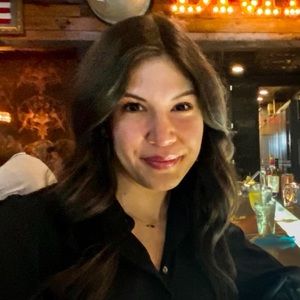 Meet your Posher, Daina